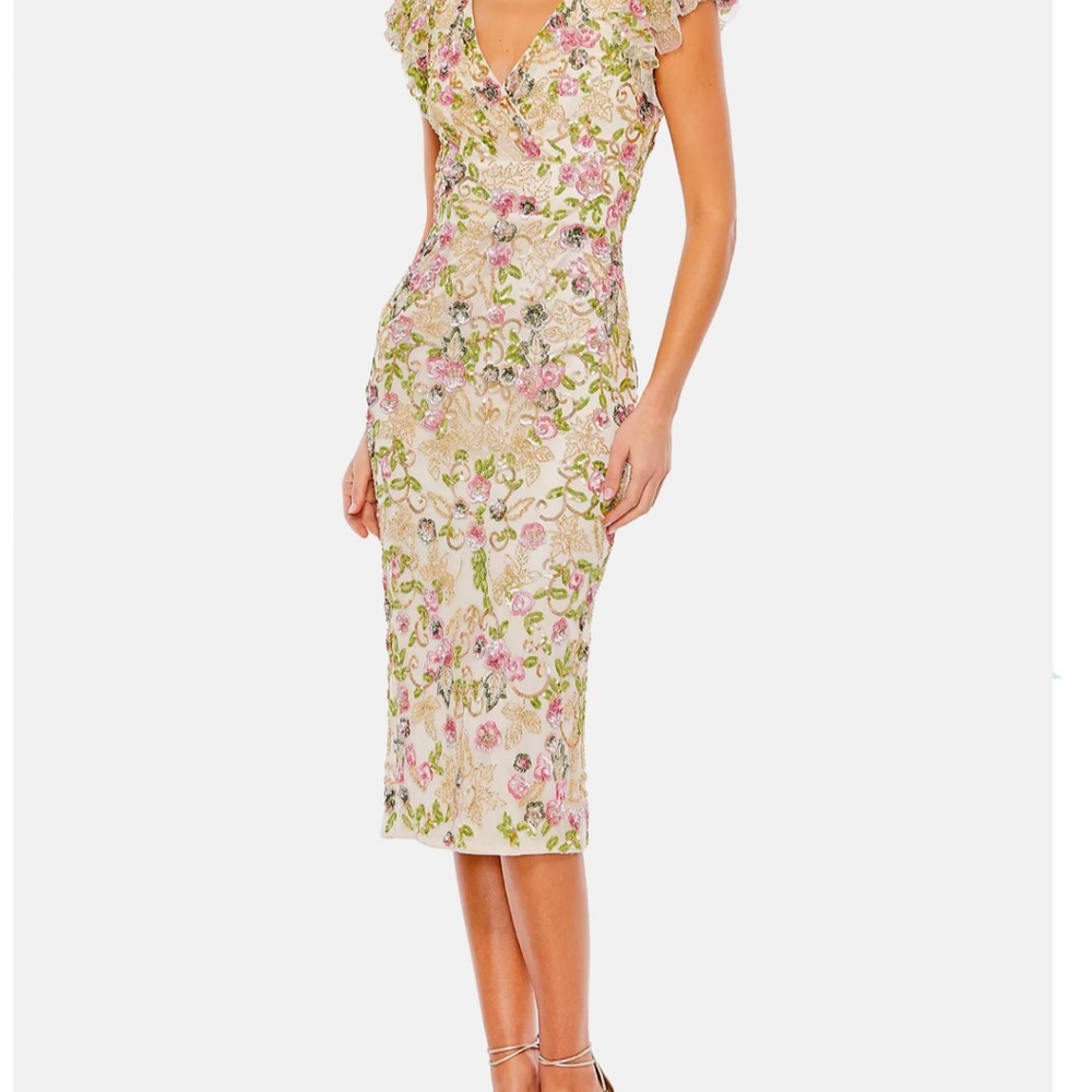 Mac Duggal Embellished Cap-Sleeve Dress - Floral, Worn one evening, Size 2 - Picture 2 of 3